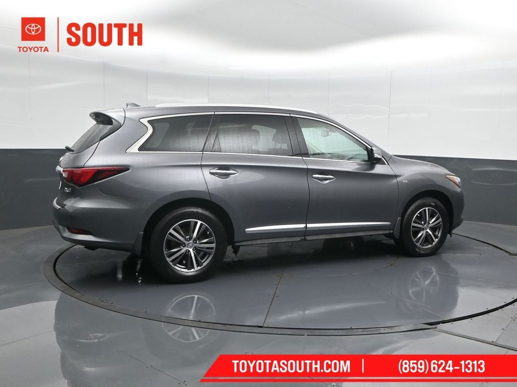 2017 INFINITI QX60 Base