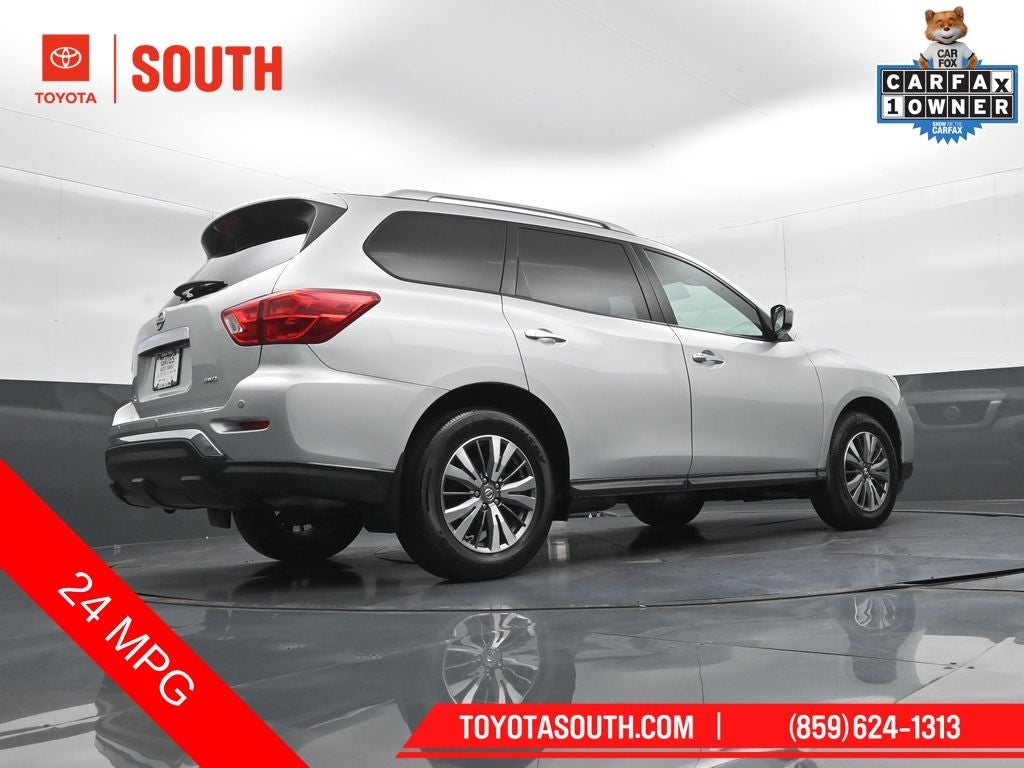 2020 Nissan Pathfinder S