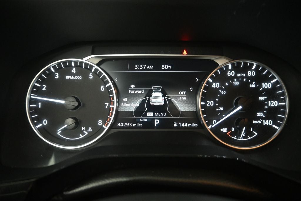 2024 Nissan Pathfinder SV