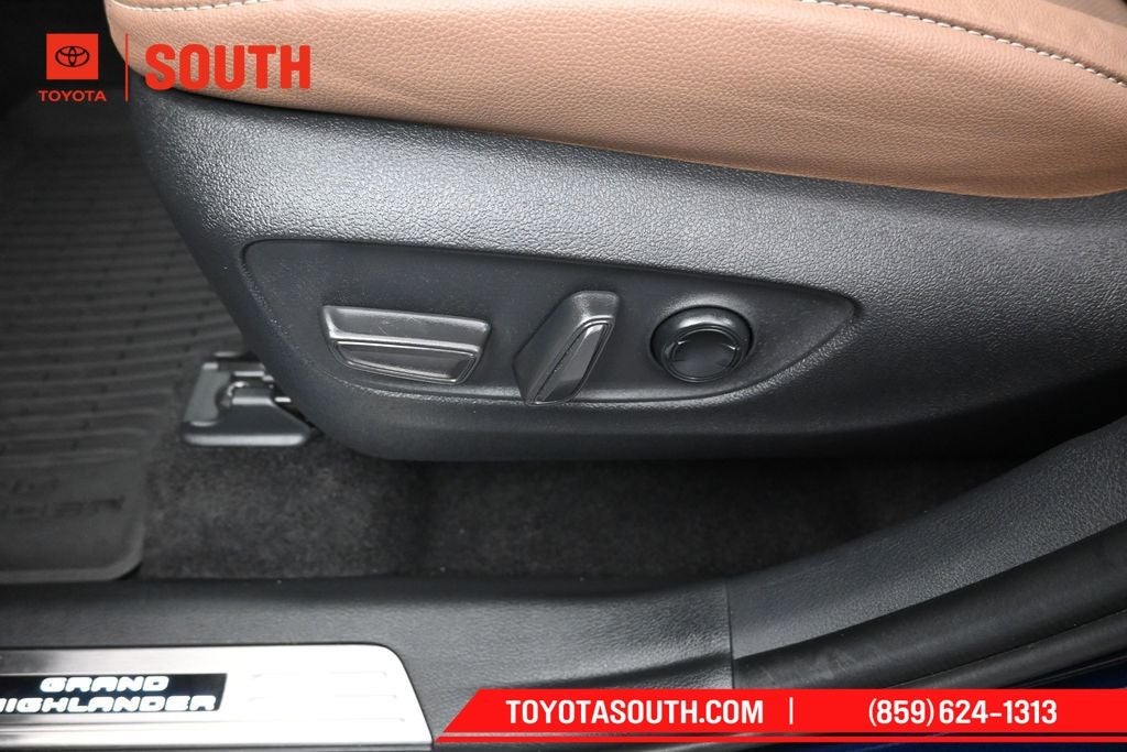 2025 Toyota Grand Highlander Platinum