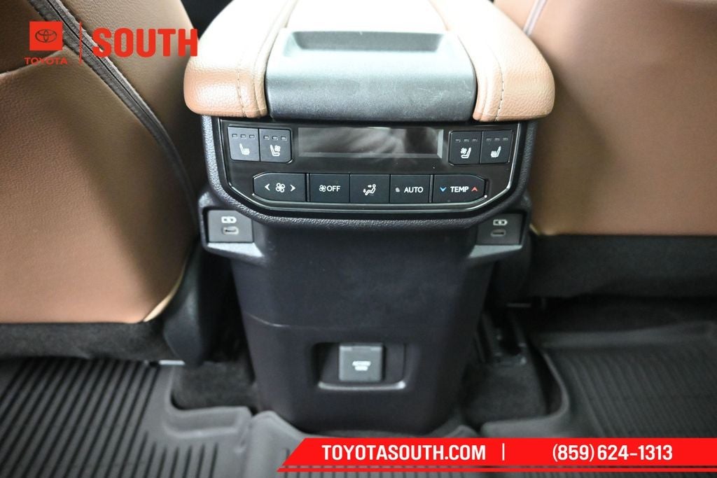 2025 Toyota Grand Highlander Platinum