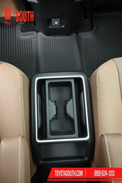 2025 Toyota Grand Highlander Platinum