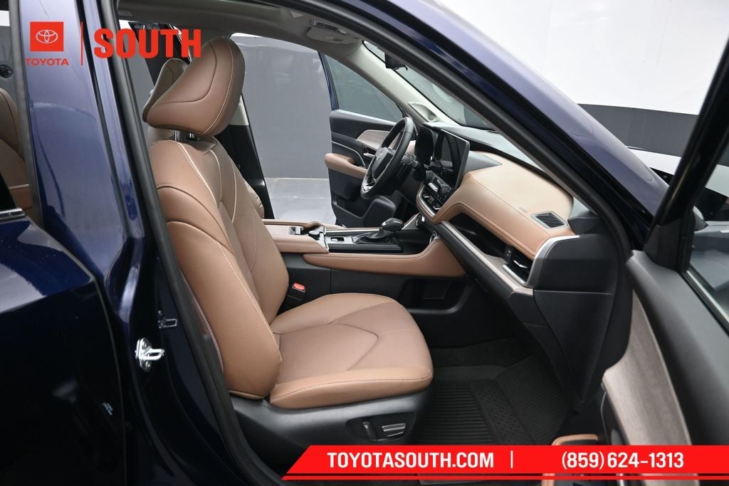 2025 Toyota Grand Highlander Platinum