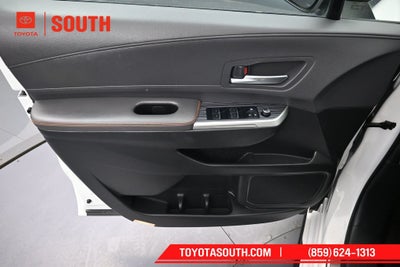 2023 Toyota Sienna XSE 7 Passenger