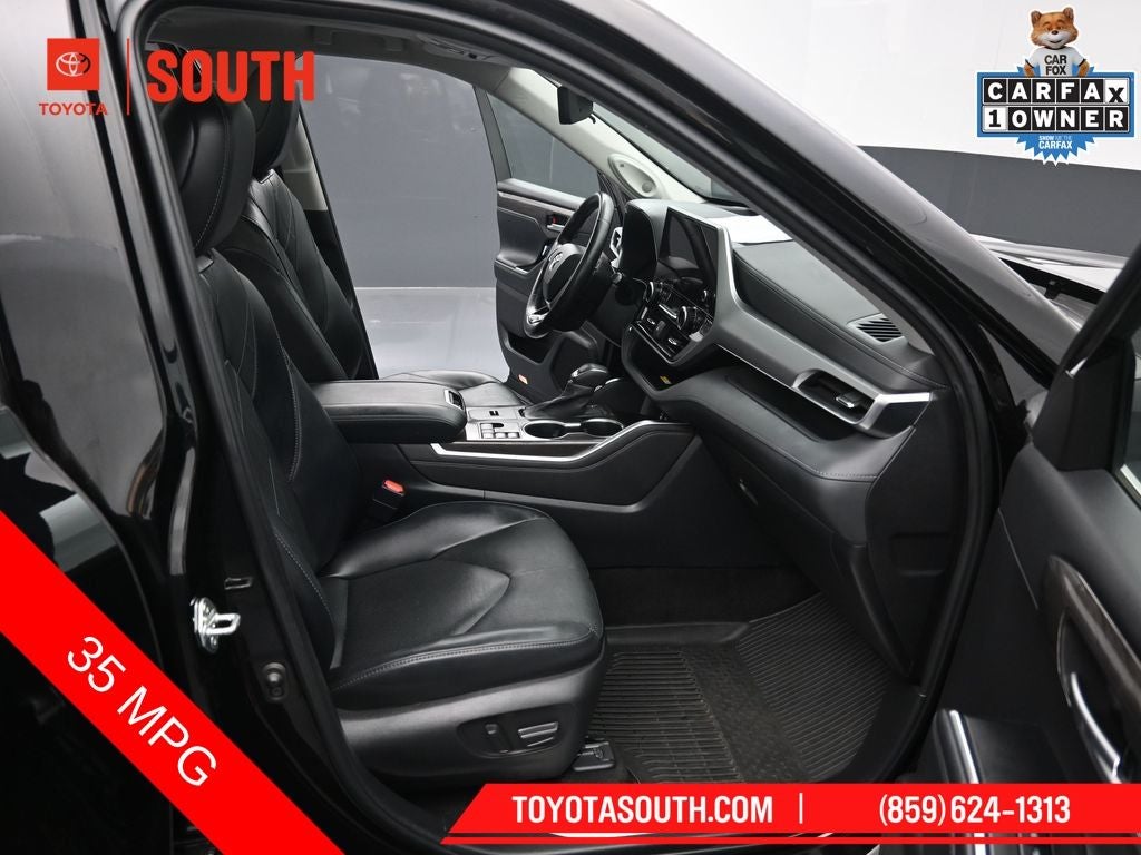 2023 Toyota Highlander Hybrid Platinum