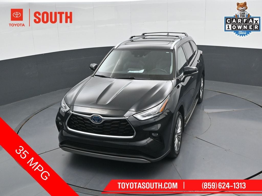 2023 Toyota Highlander Hybrid Platinum