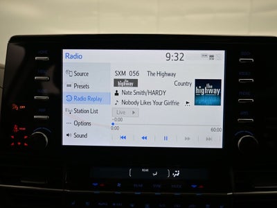 2024 Toyota Sienna Platinum 7 Passenger