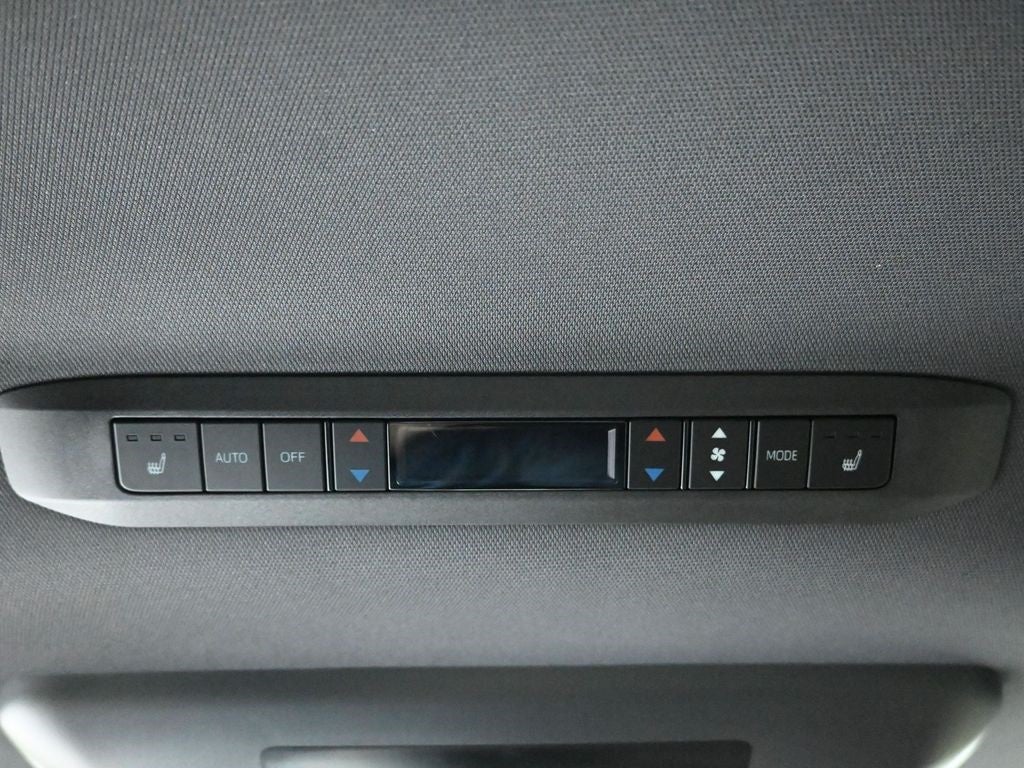 2024 Toyota Sienna Platinum 7 Passenger