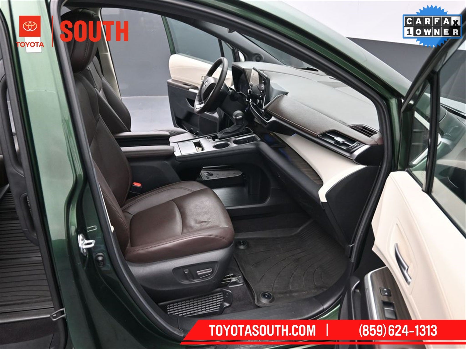 2024 Toyota Sienna Platinum 7 Passenger