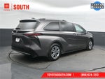 2024 Toyota Sienna Platinum 7 Passenger