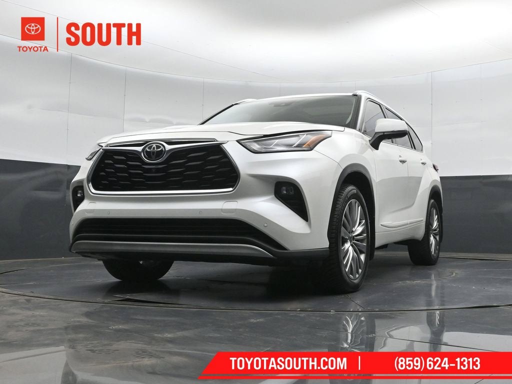 2021 Toyota Highlander Platinum