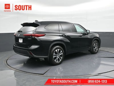 2020 Toyota Highlander Hybrid XLE