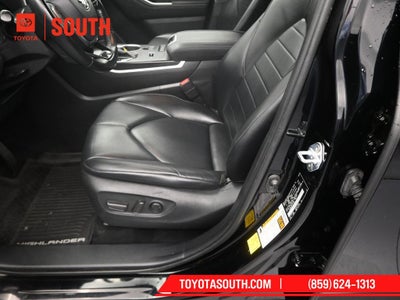 2020 Toyota Highlander Hybrid XLE