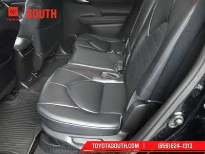 2020 Toyota Highlander Hybrid XLE