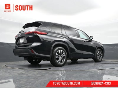2020 Toyota Highlander Hybrid XLE
