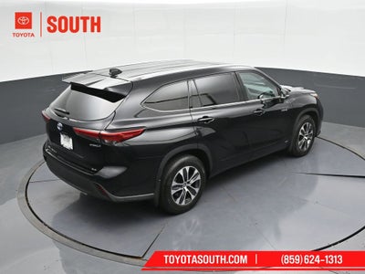 2020 Toyota Highlander Hybrid XLE