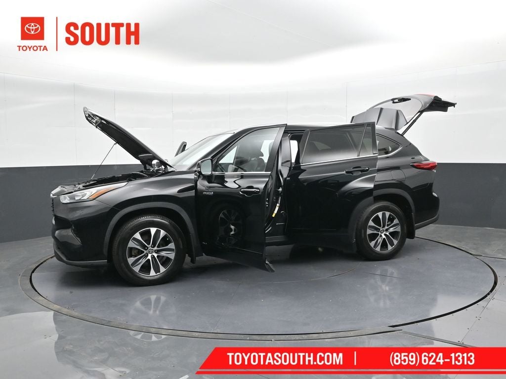 2020 Toyota Highlander Hybrid XLE