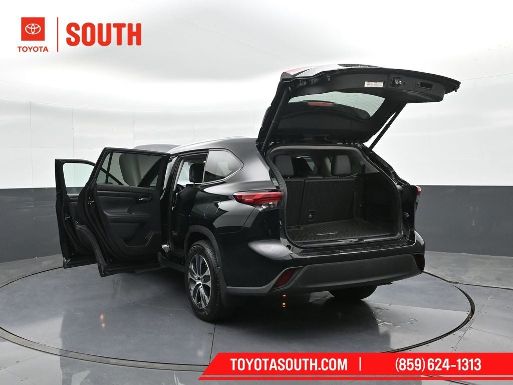 2020 Toyota Highlander Hybrid XLE