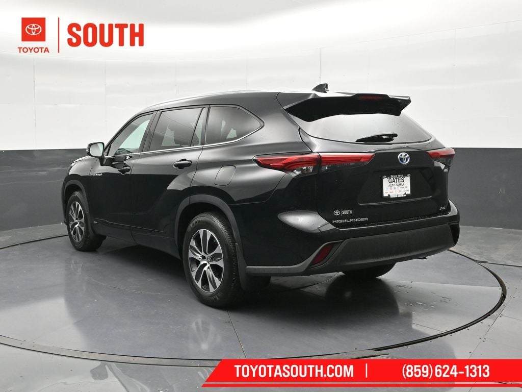 2020 Toyota Highlander Hybrid XLE