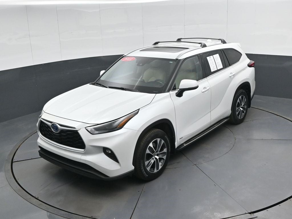 2022 Toyota Highlander Hybrid XLE