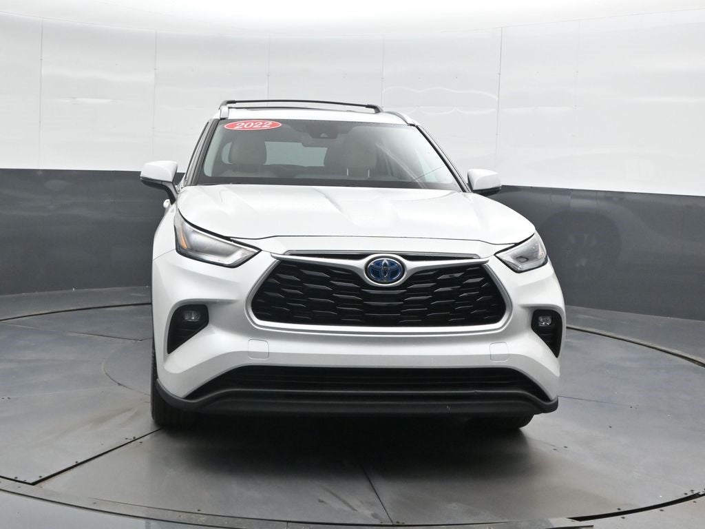 2022 Toyota Highlander Hybrid XLE
