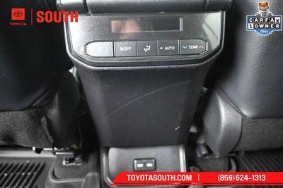 2024 Toyota Highlander Hybrid XLE