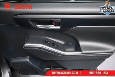 2024 Toyota Highlander Hybrid XLE