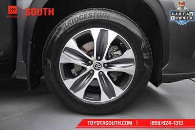 2024 Toyota Highlander Hybrid XLE