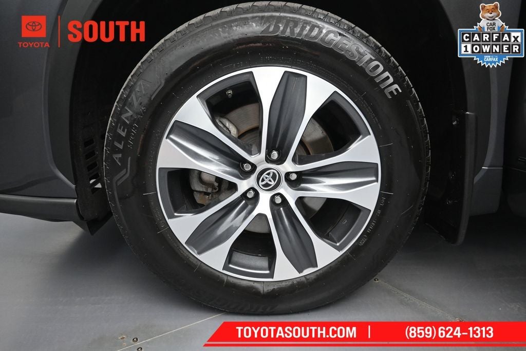 2024 Toyota Highlander Hybrid XLE
