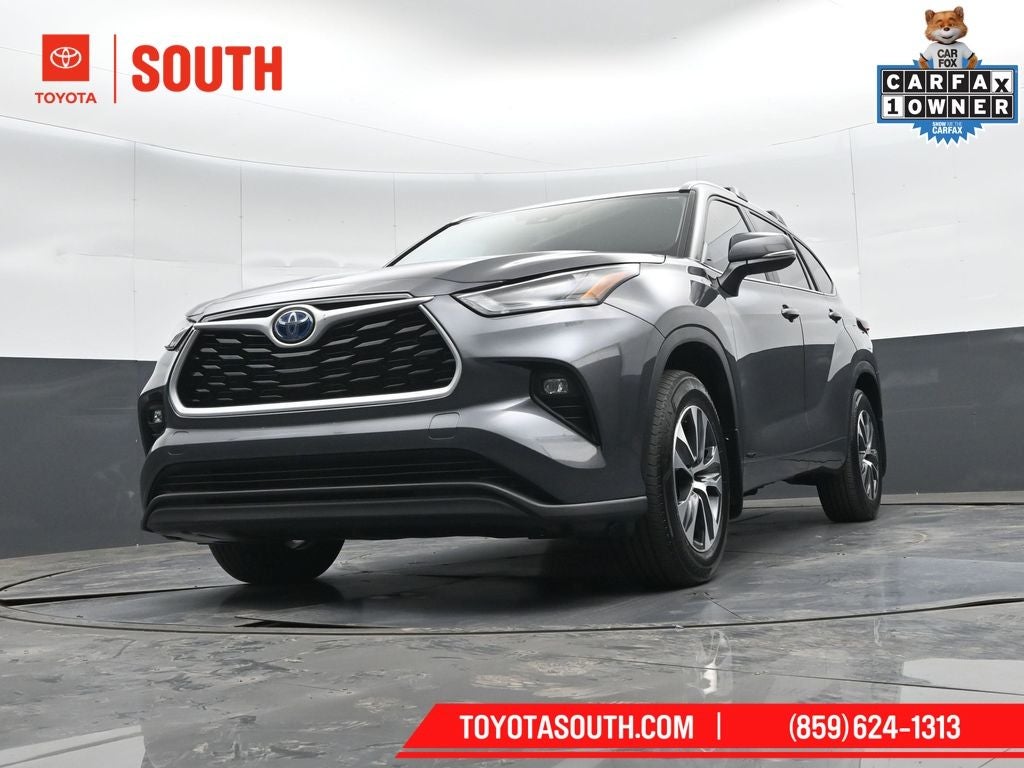 2024 Toyota Highlander Hybrid XLE