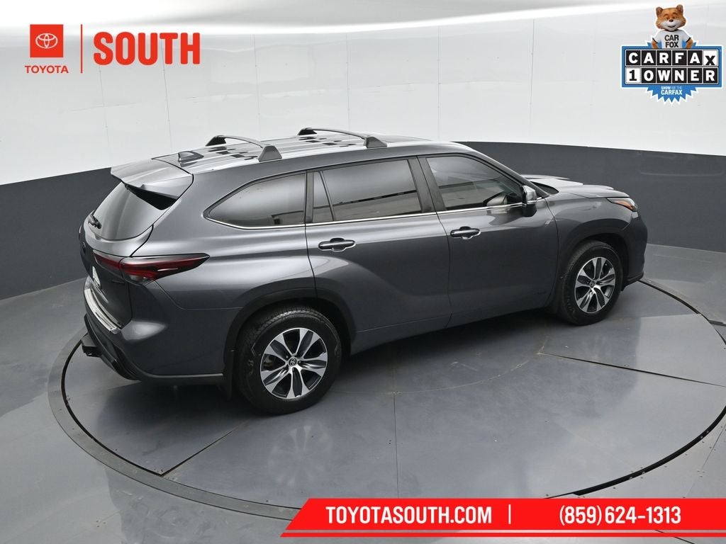 2024 Toyota Highlander Hybrid XLE