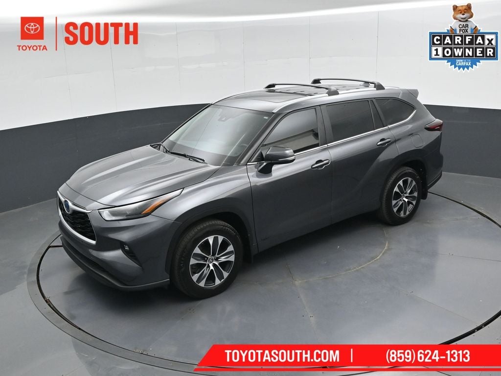 2024 Toyota Highlander Hybrid XLE