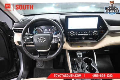 2025 Toyota Highlander Hybrid XLE