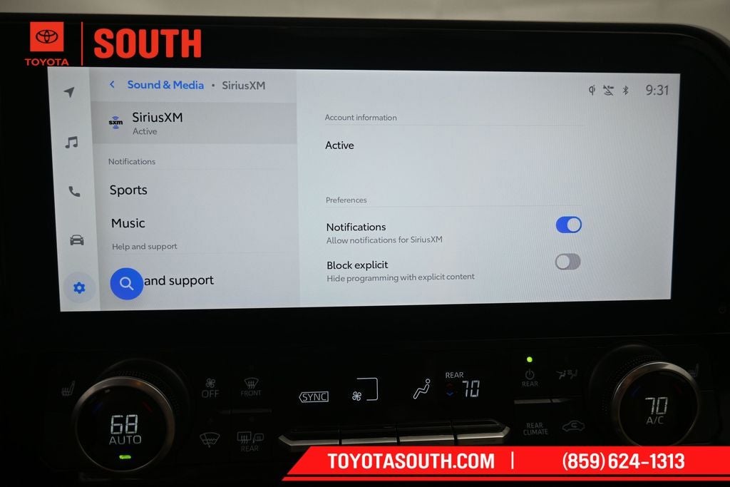 2025 Toyota Highlander Hybrid XLE