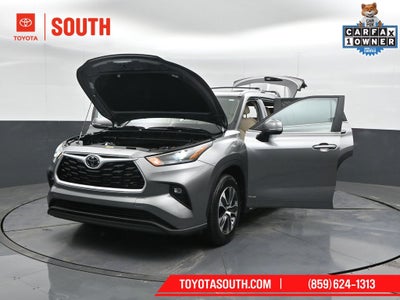 2025 Toyota Highlander Hybrid XLE