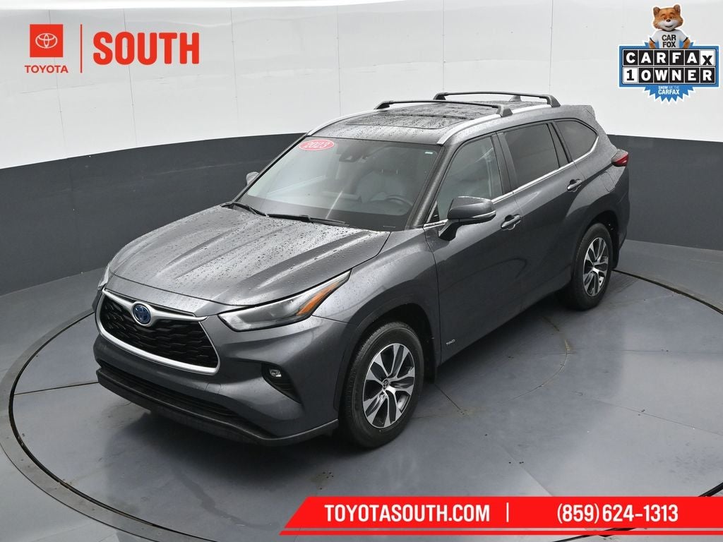 2023 Toyota Highlander Hybrid XLE