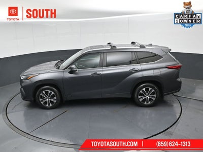 2023 Toyota Highlander Hybrid XLE