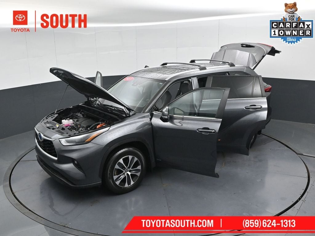 2023 Toyota Highlander Hybrid XLE