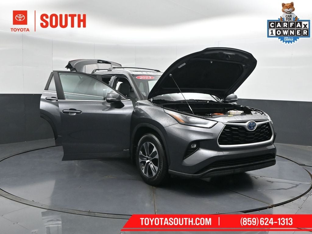 2023 Toyota Highlander Hybrid XLE
