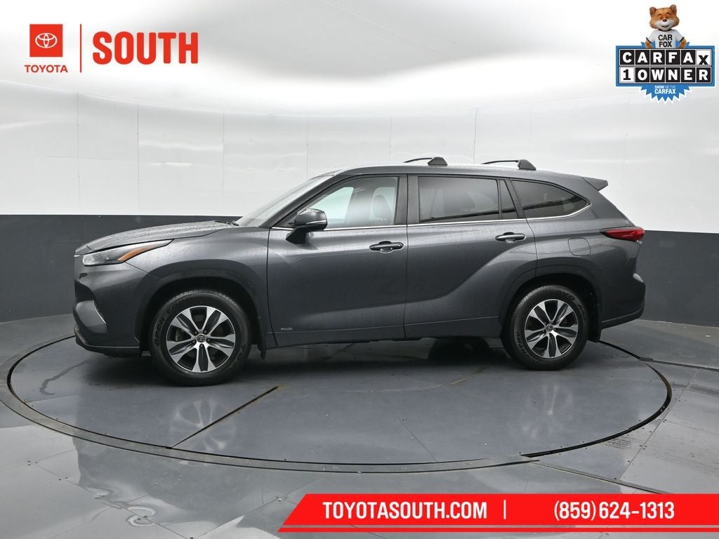 2023 Toyota Highlander Hybrid XLE
