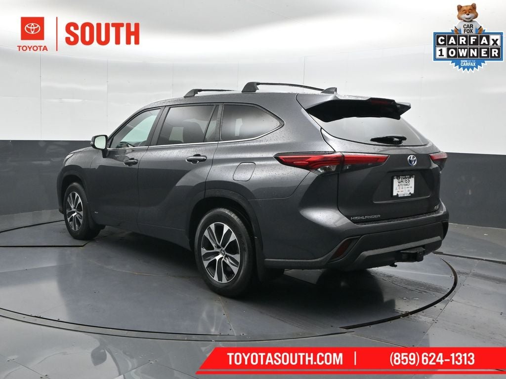 2023 Toyota Highlander Hybrid XLE