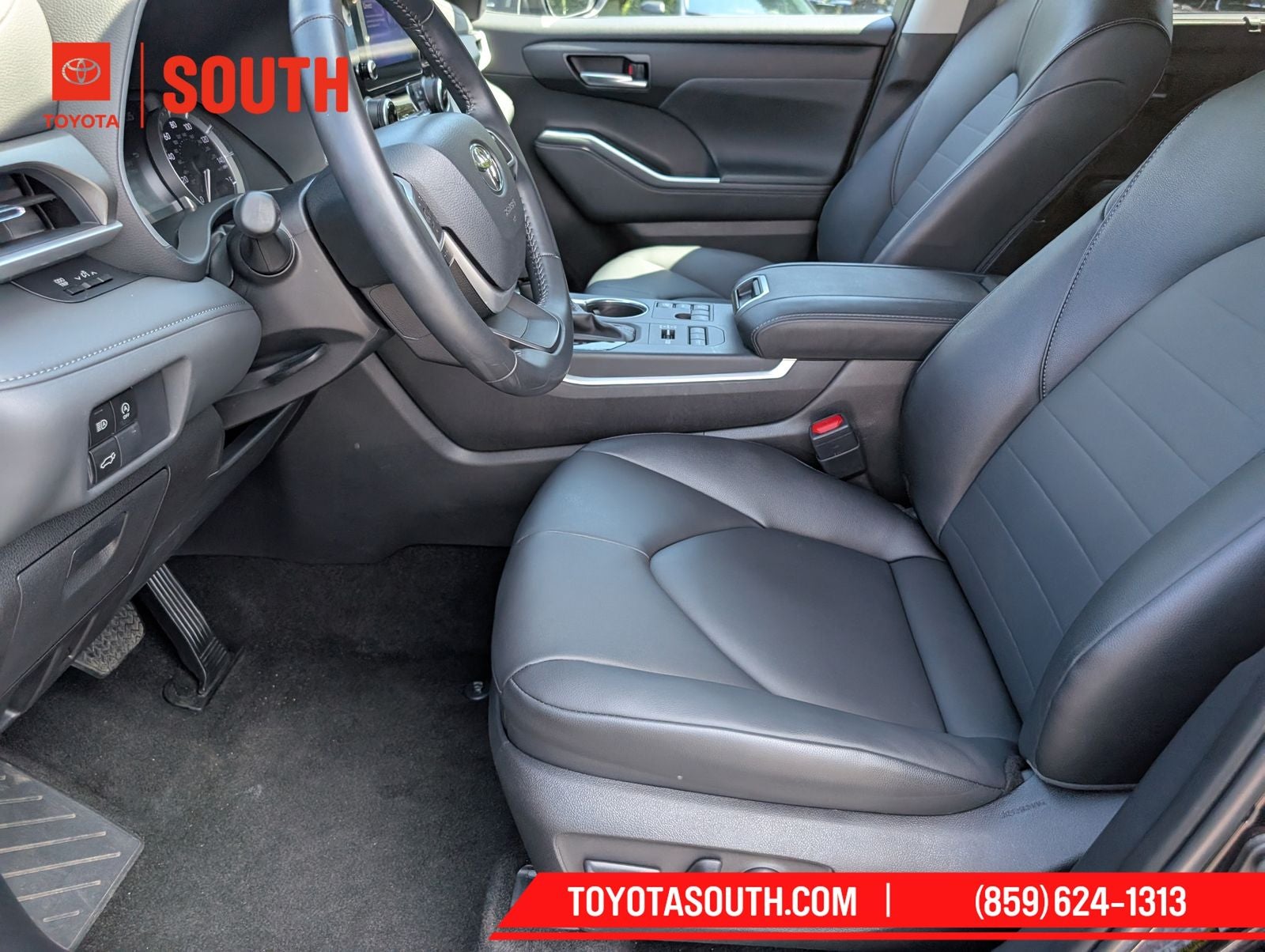 2025 Toyota Highlander XLE