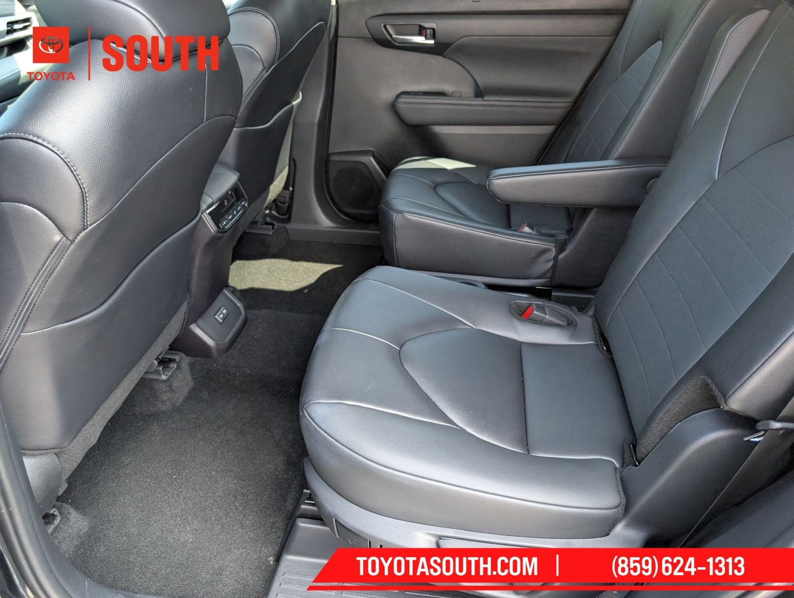 2025 Toyota Highlander XLE