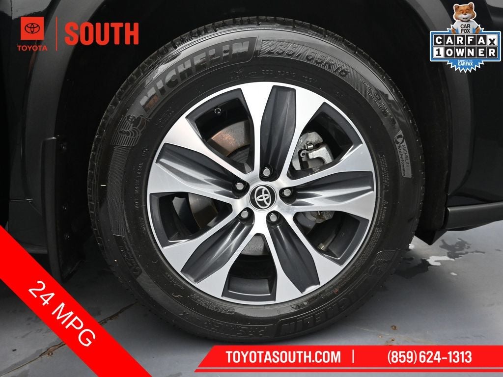 2024 Toyota Highlander XLE