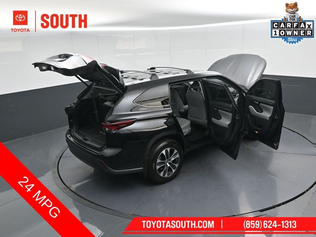 2024 Toyota Highlander XLE