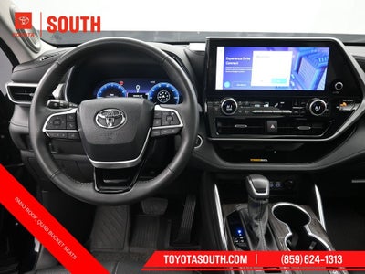 2024 Toyota Highlander Platinum
