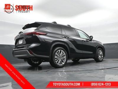 2024 Toyota Highlander Platinum