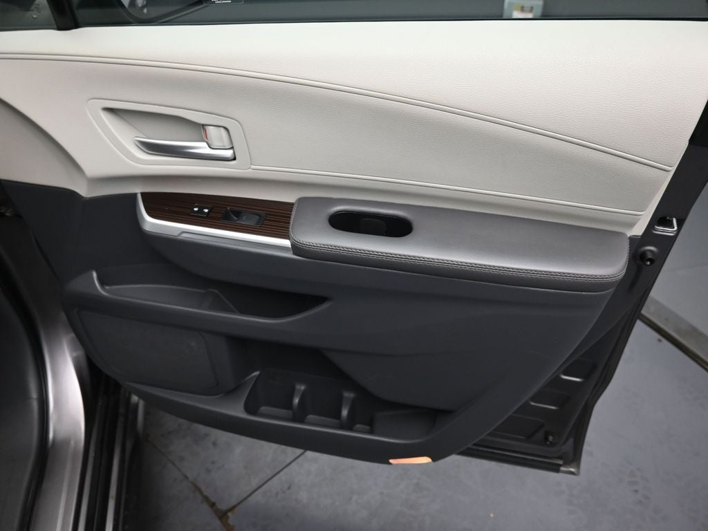 2023 Toyota Sienna XLE 7 Passenger