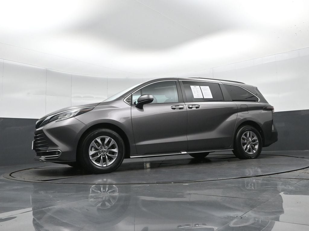 2023 Toyota Sienna XLE 7 Passenger
