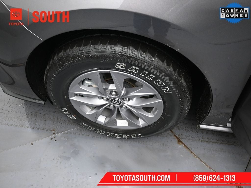 2023 Toyota Sienna XLE 7 Passenger